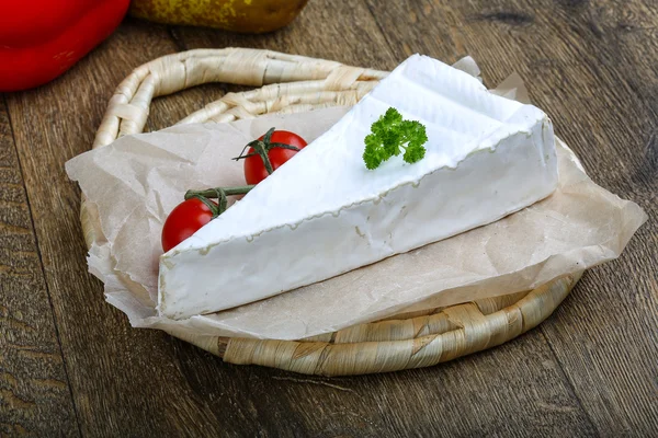 Triangolo Brie formaggio — Foto Stock