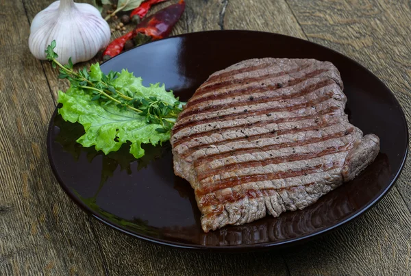 Steak de bœuf grillé — Photo