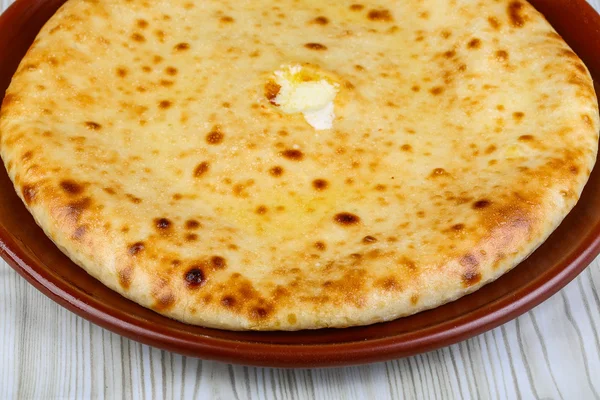 Torta de Ossétia quente fresca — Fotografia de Stock