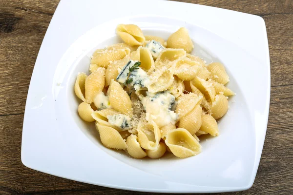 Pastas cremosas con queso — Foto de Stock