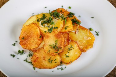 Lezzetli kavrulmuş patates