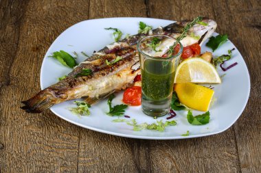 ızgara levrek balığı