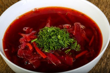 Rus geleneksel çorba