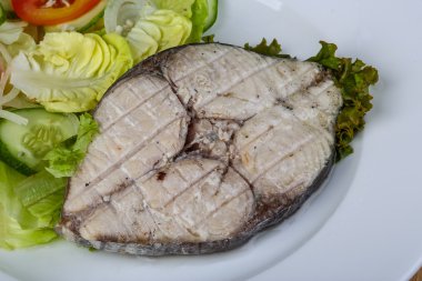 ızgara orkinos biftek