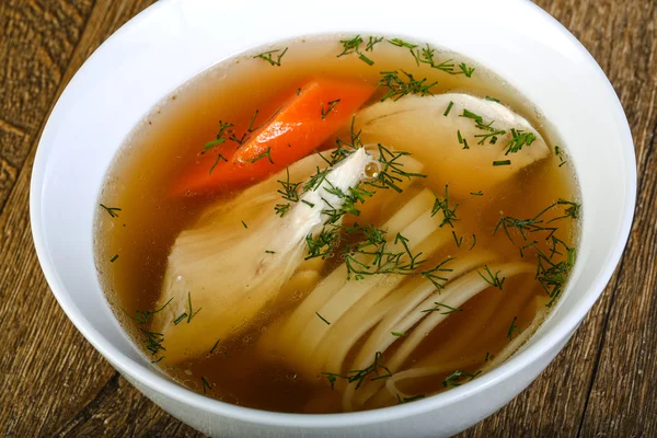 Sopa de frango com macarrão — Fotografia de Stock