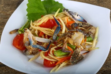 Tay baharat Yengeç Salatası