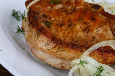 ızgara domuz biftek