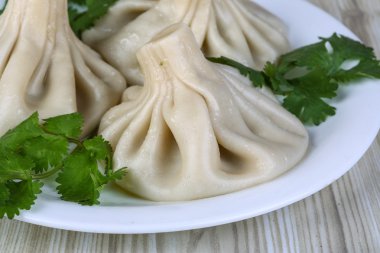 Caucasuan mutfağı Hıngel