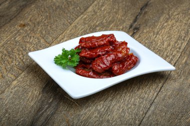 İtalyan kurutulmuş domates