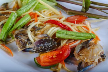 Tay baharat Yengeç Salatası