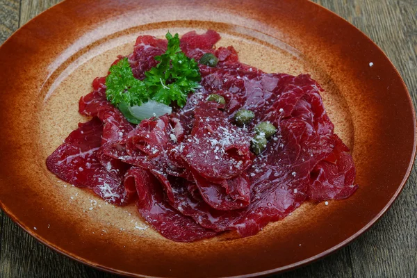 Delizioso carpaccio di manzo — Foto Stock