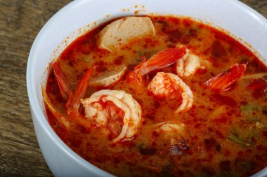 geleneksel Tay tom yam çorbası