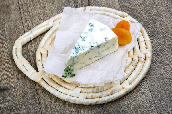 Roquefort cheese with thyme — Stock Photo, Image