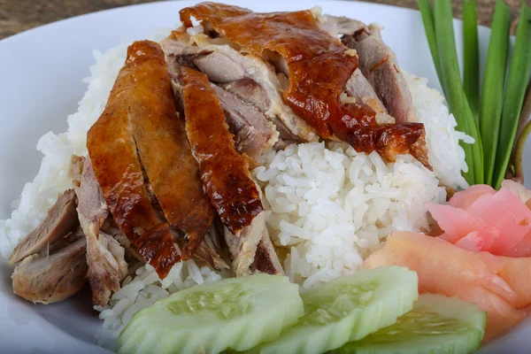 Roasred duck with rice — Stock Photo, Image