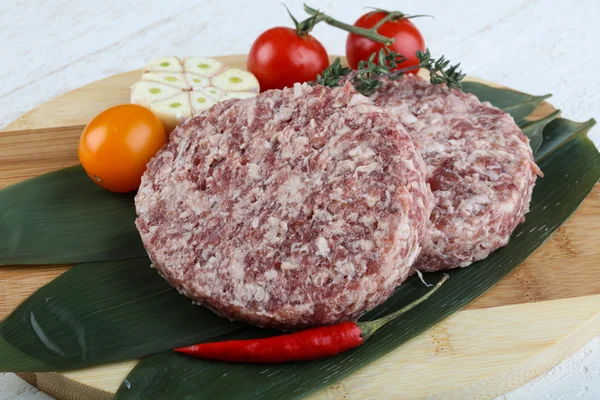 RAW burger kotlett — Stockfoto