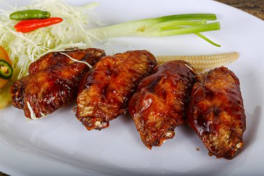 Teriyaki tavuk kanadı