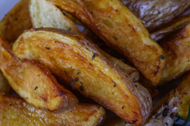 Lezzetli kavrulmuş patates