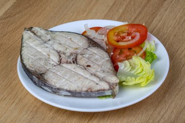 ızgara orkinos biftek