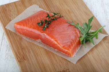 Lezzetli tuzlanmış somon