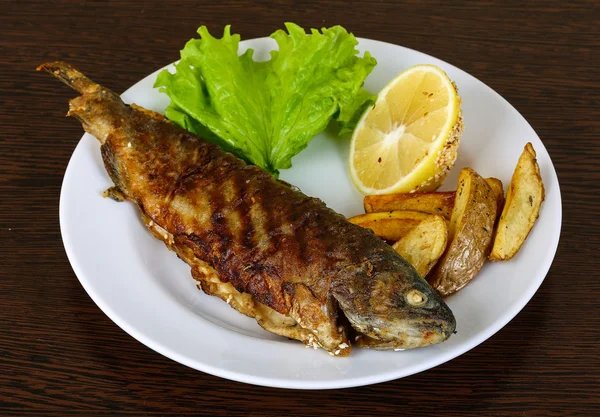 Patates ile Izgara Alabalık