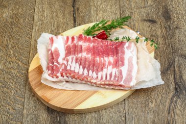 Ham dilimlenmiş jambon