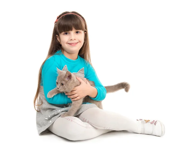 Linda niña con gato en las manos —  Fotos de Stock
