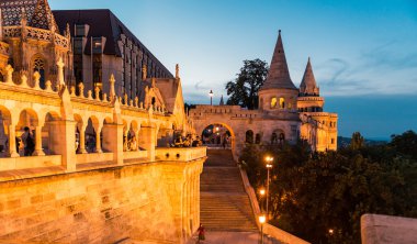 Fishermans Bastion bahçede akşam, Budapeşte, Macaristan