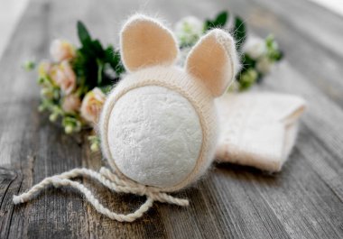 Photoshoot için yeni doğan kıyafetleri