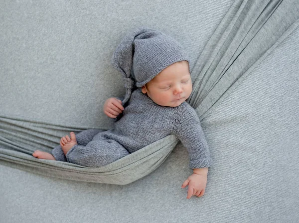 Pasgeboren baby jongen portret — Stockfoto