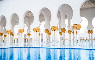 Abu Dabi Şeyh zayed Camisi