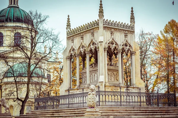 Potocki-Mausoleum — Stockfoto