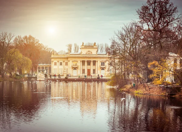 Royal Palace  in Lazienki Park — Stock Photo, Image