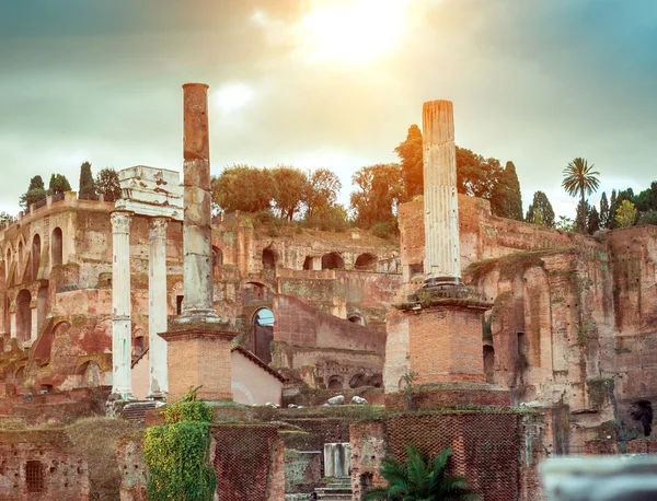 Roman ruins in Rome — Stock Photo, Image