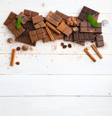 Çeşitli lezzetli çikolata