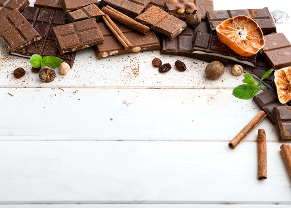 Különféle ízletes csokoládé — Stock Fotó