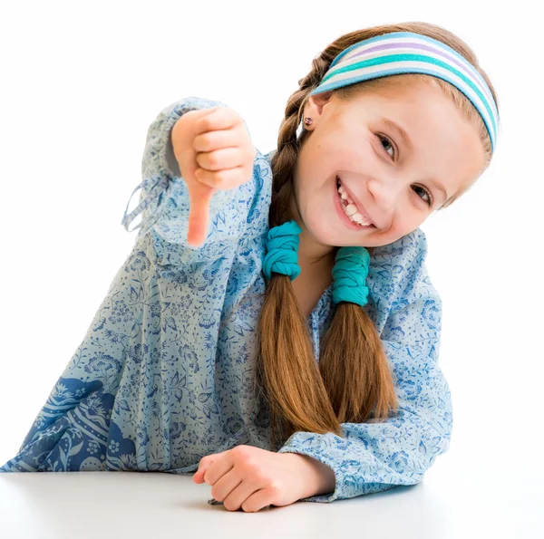 Niña con el pulgar hacia abajo —  Fotos de Stock