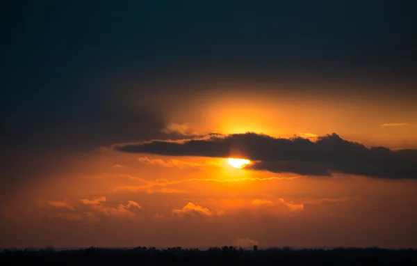 Fiery  sunset sky — Stock Photo, Image