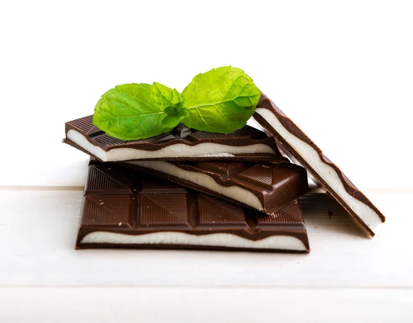 Milk chocolate with mint — Stock Photo, Image