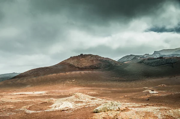 화산과 용암 사막 — 스톡 사진