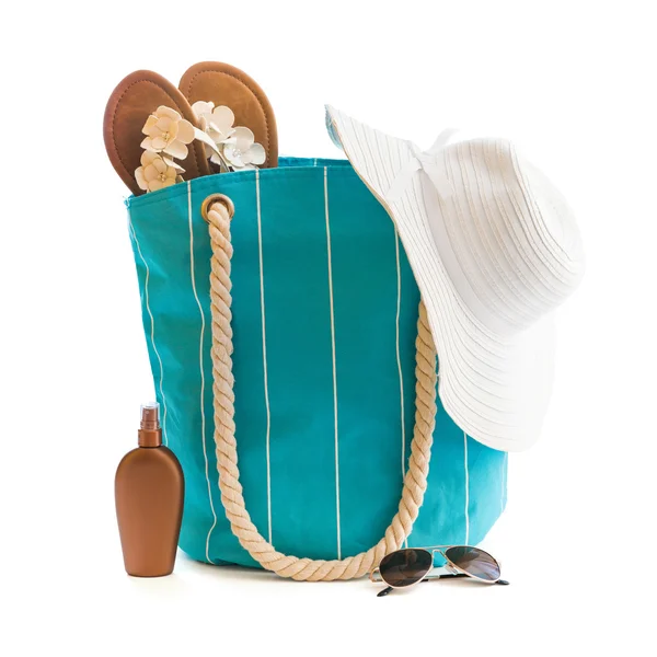 Borsa con accessori da spiaggia — Foto Stock