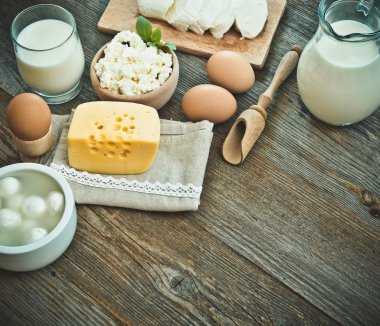 Süt ürünleri ahşap tablo