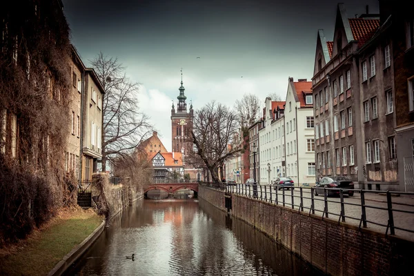 Az óváros, Gdansk, Lengyelország-csatorna — Stock Fotó
