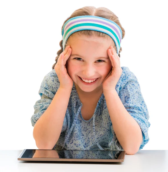 Menina e seu tablet mágico — Fotografia de Stock