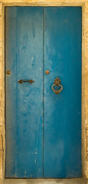 Porta esterna tradizionale a Malta — Foto Stock