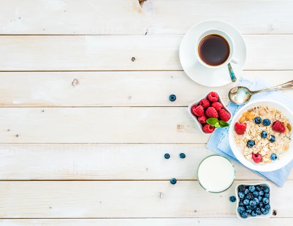 Hälsosam frukost med text utrymme — Stockfoto