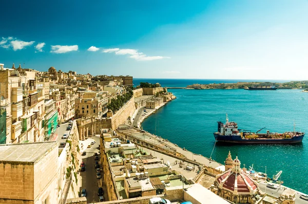 Antik duvar ve Malta sokaklarında. — Stok fotoğraf