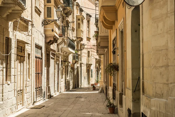 Strada stretta a Malta — Foto Stock