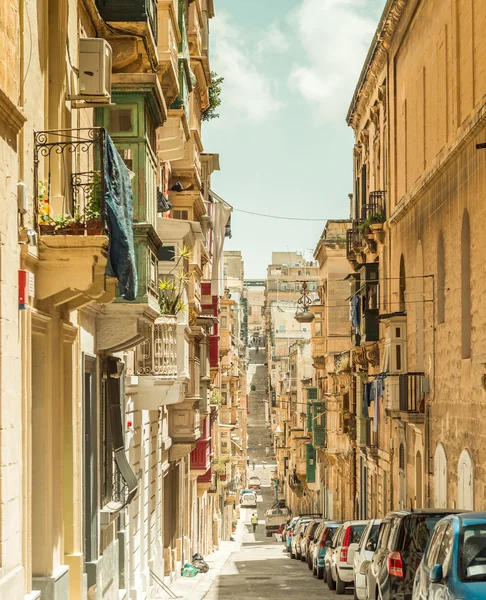 Enge straße in malta — Stockfoto