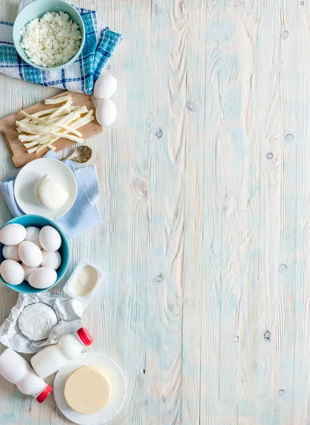 Reihe von Milchprodukten mit Text-Leertaste von oben — Stockfoto