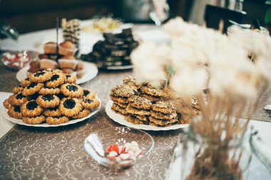 Çikolata lezzetli davranır